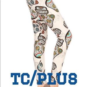 Sugar skull white leggings plus